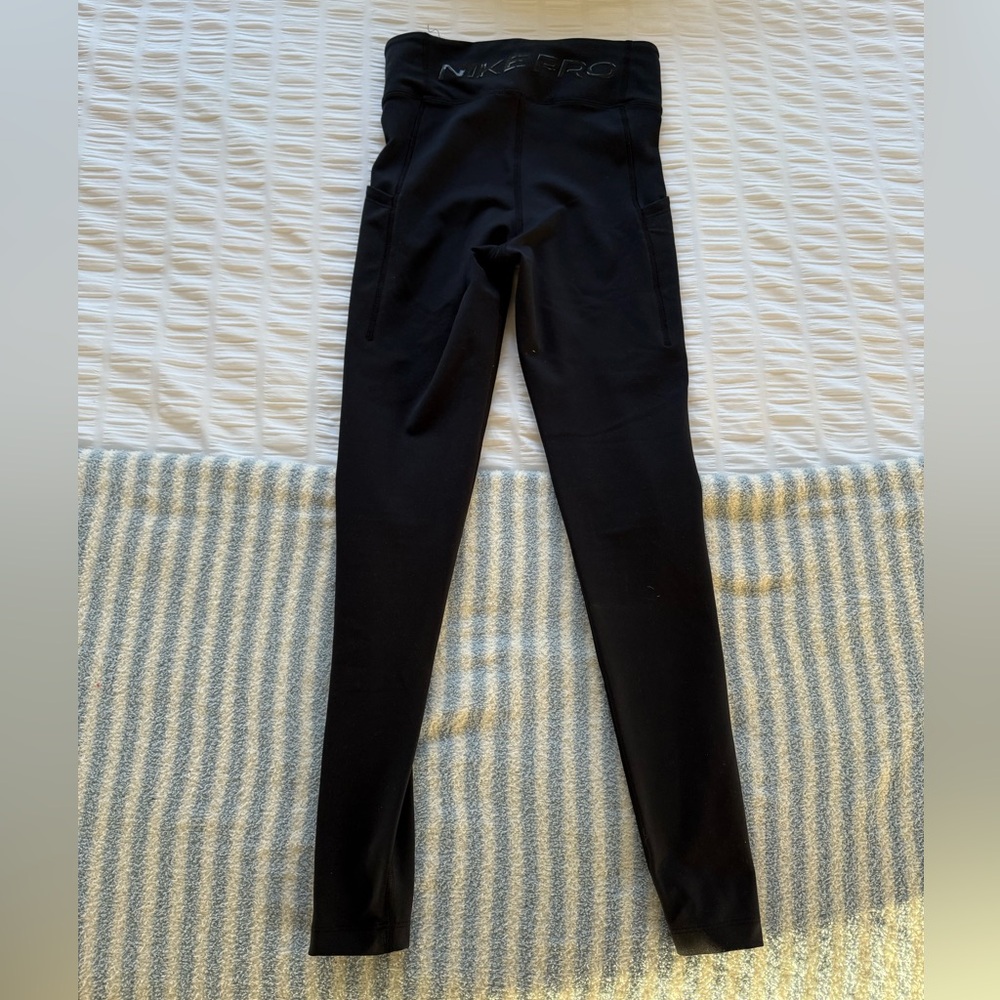 Nike Pro Leggings - Picture 3 of 5